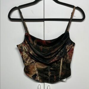 Elegant Women's Cropped Boujee Floral Top